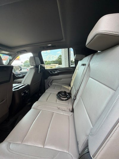 2023 GMC Yukon XL SLT