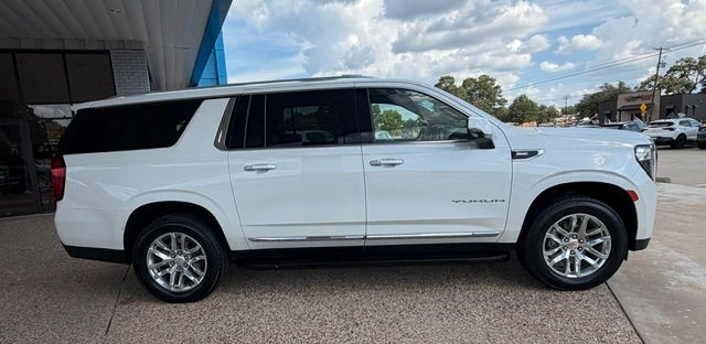 2023 GMC Yukon XL SLT