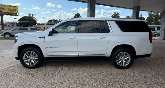 2023 GMC Yukon XL SLT