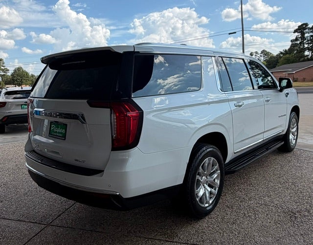 2023 GMC Yukon XL SLT