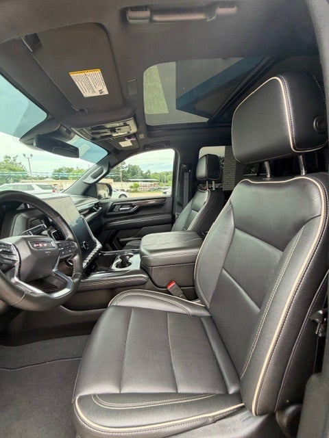 2025 GMC Yukon XL Elevation