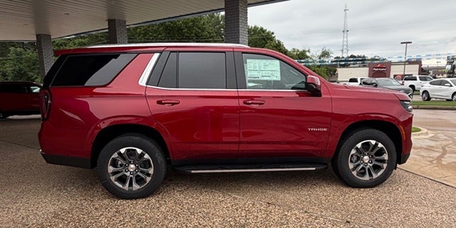 2026 Chevrolet Tahoe LS