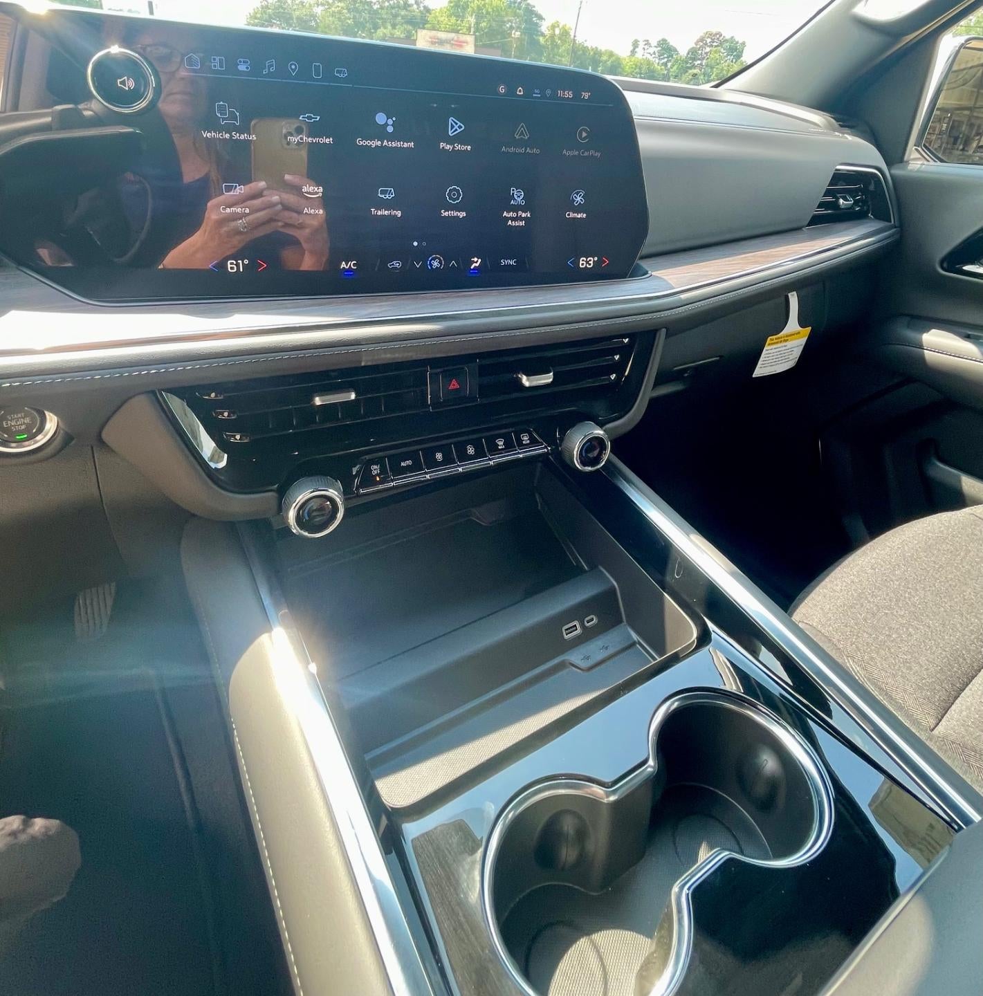 2025 Chevrolet Tahoe LS