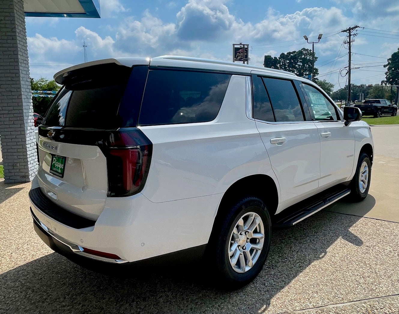 2025 Chevrolet Tahoe LS