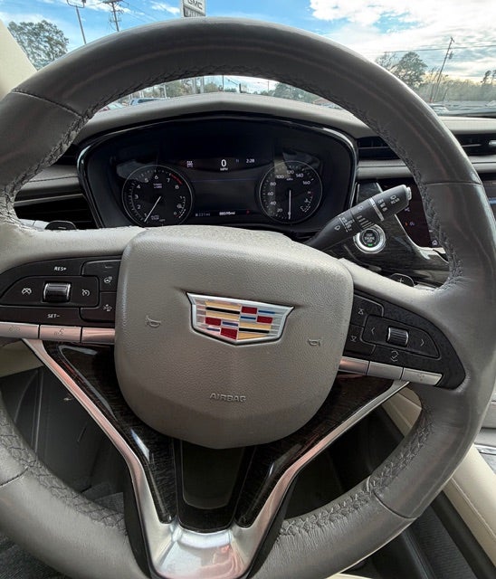 2022 Cadillac XT6 Premium Luxury