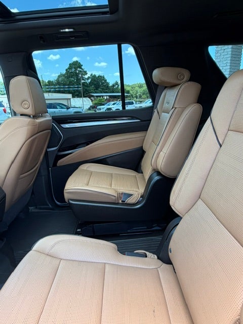 2025 Cadillac Escalade Premium Luxury