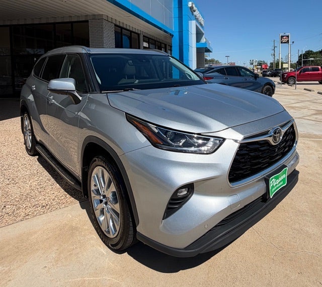 2022 Toyota Highlander Limited