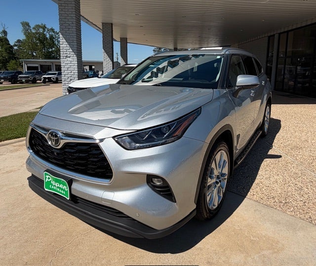 2022 Toyota Highlander Limited